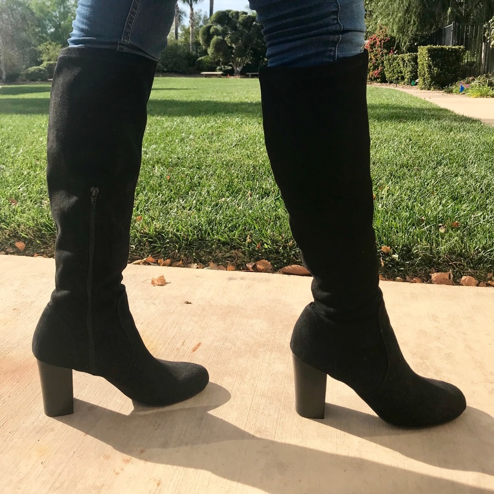 Heel Under Knee High Boots - FOREVER 21